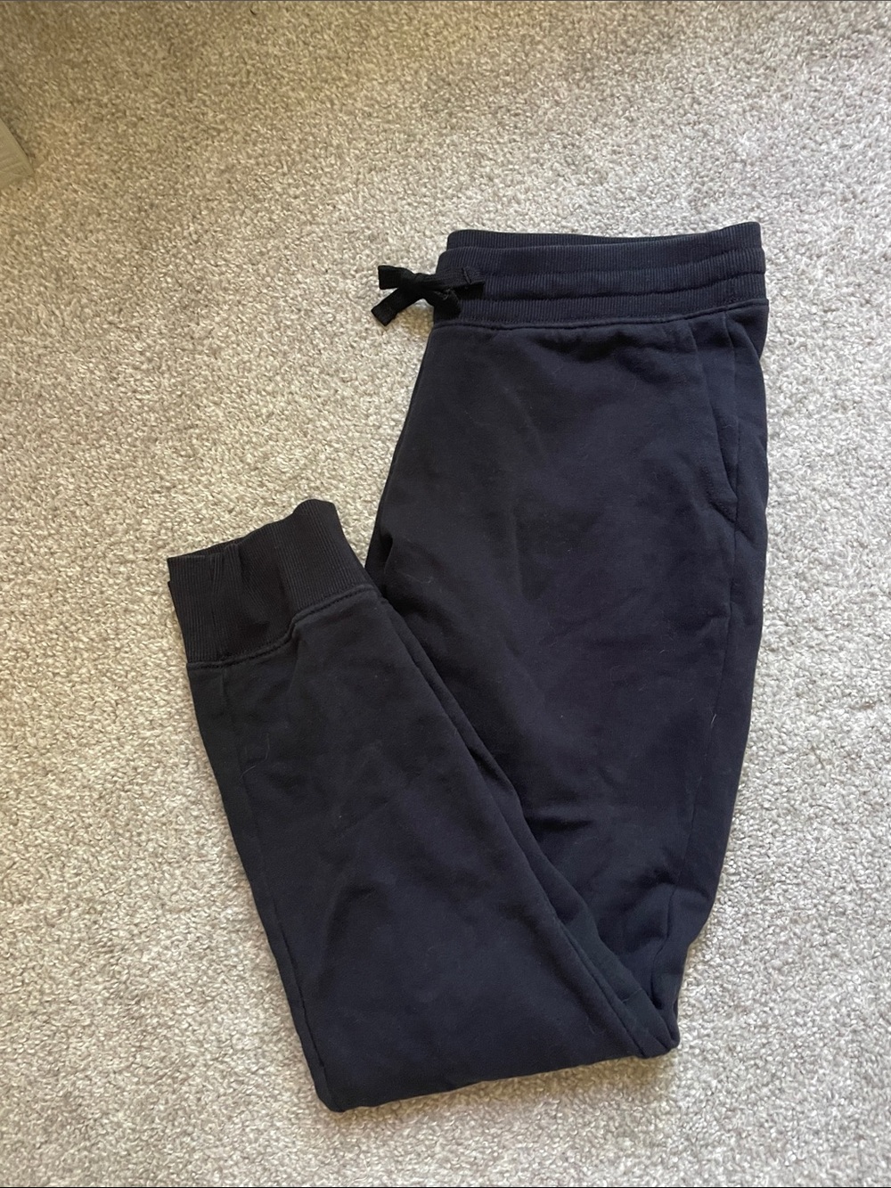 Amazon Essentials Black Women's Fleece Jogger Sweatpants